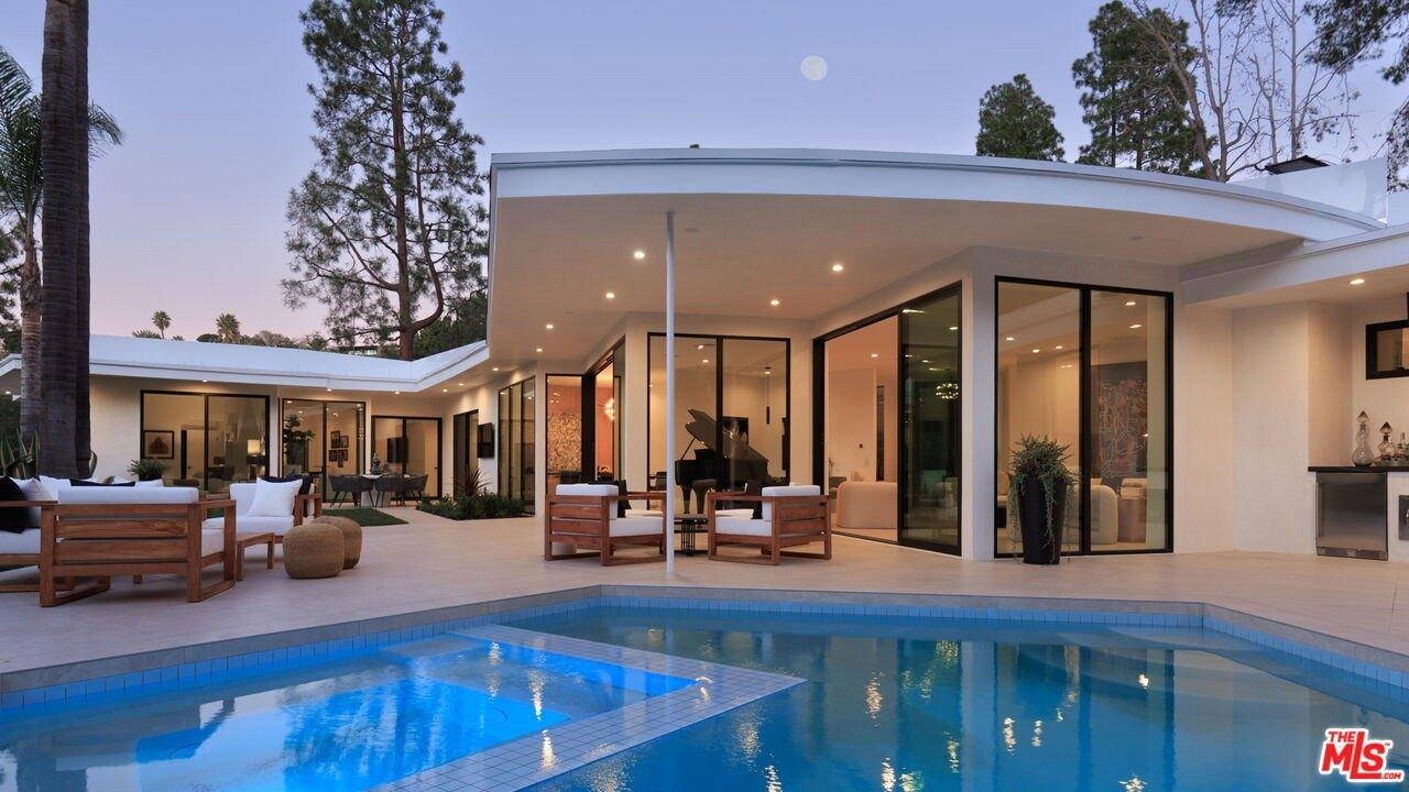 1935 Loma Vista